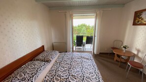 8 camere, ferro/asse da stiro, culla da viaggio, Wi-Fi gratuito