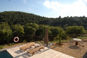 Outdoor dining - Cottage in the Bastidedesgipieres, near the Lac de Sainte Croix du Verdon (Aups)