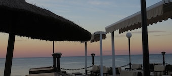 Top renovated holiday home with AC, Wi-Fi, satellite, infrared heating
