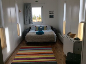 WiFi, bed sheets - Small but mighty: Immersed in nature, 10 minutes from Selfoss (Selfoss)