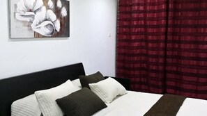 1 bedroom, iron/ironing board, free WiFi, bed sheets - AntikMalta House Family Flat: a unique Maltese atmosphere (SLIEMA)