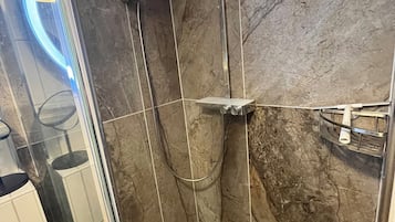 Dusche, Haartrockner