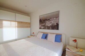 1 غرفة نوم ومكواة/لوح كي