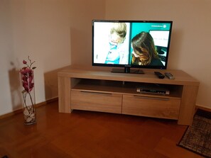 Interni