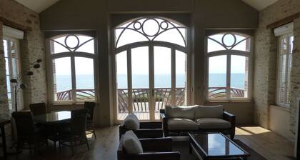 L'Amarée - Maison d'architecte de 1872 , refaite à neuf, face Mer: soleil, calme