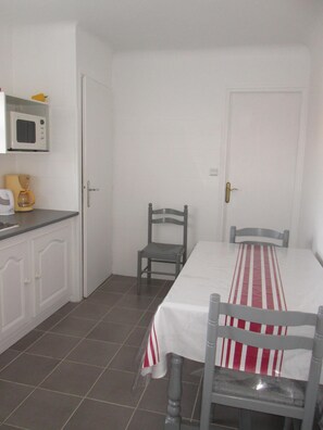 Dining - great T3 ground floor in house (Mouguerre)