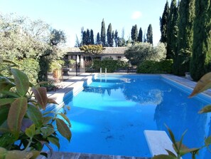 Pool - charming cottage in the heart of Provence (Saint-Andiol)