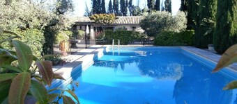 charming cottage in the heart of Provence