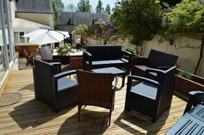 Terrace/patio - Gîte de la Merluchette  (Nazelles-Négron)