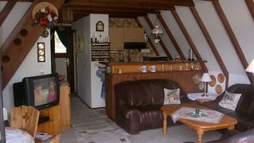 Smart-TV, DVD-Player, Bücher, Drucker