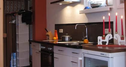 Small vacation home 2 adults and up to 3 children - De Schwitzbamb - House Vineta