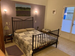 2 chambres, fer et planche Ă repasser, Wi-Fi gratuit, draps fournis