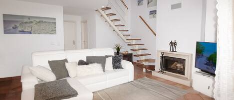 TV connectée, cheminée