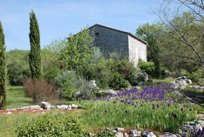 Exterior - Detached house 100 m2 in the Ardèche gorges, classified 4 stars (Balazuc)