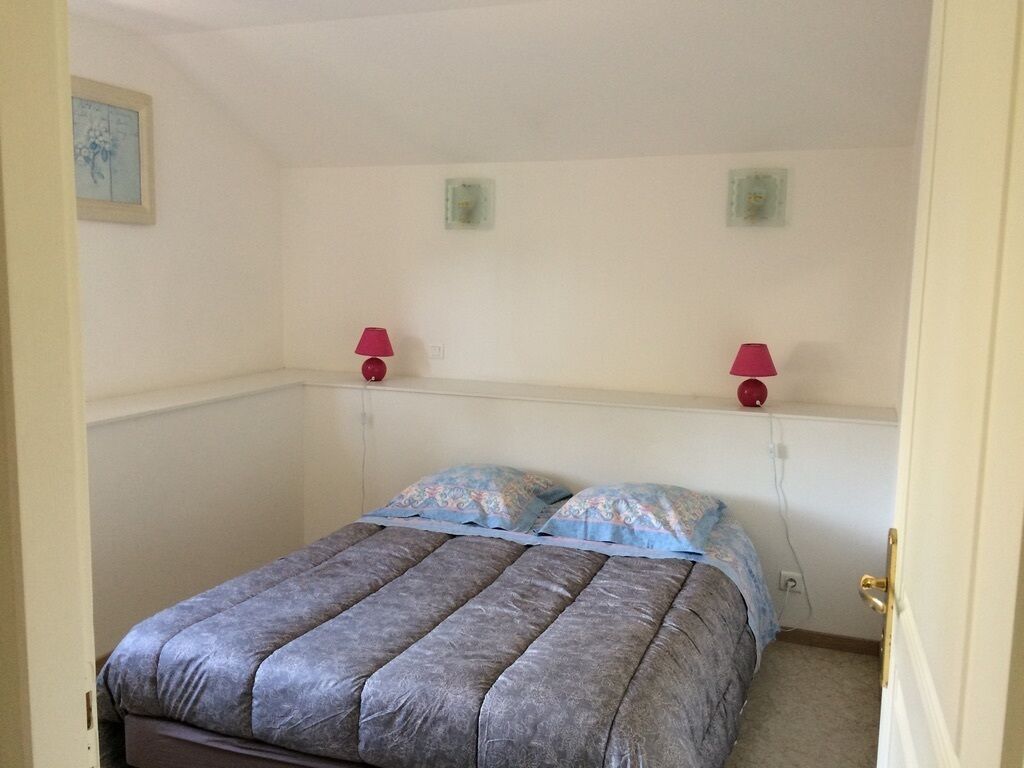 3 chambres, fer et planche à repasser, lit parapluie, Wi-Fi gratuit