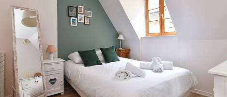 2 Schlafzimmer, Bügeleisen/Bügelbrett, kostenloses WLAN, Bettwäsche