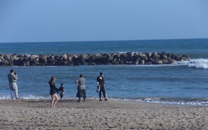Beach nearby - For rent; villa in the center of a resort, quiet area in Valras Beach (Valras-Plage)