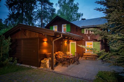 Exclusive holiday home for 8-10 people with sauna, barbecue area, 5 parking spaces