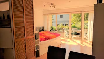 1 bedroom, iron/ironing board, travel crib, free WiFi