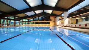 Indoor pool, outdoor pool - In the hearth of the Dolomites, 100 m from the first ski slopes, clime house (Südtirol)