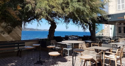 BEAUTIFUL Wohnung in Residenz im Stehen herrlichem Meer- und Berg