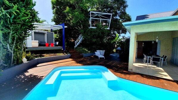 Piscine extérieure