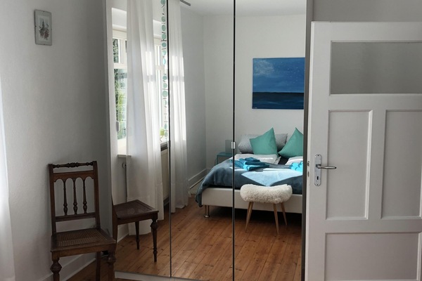 2 habitaciones, cuna de viaje, wifi gratis y ropa de cama