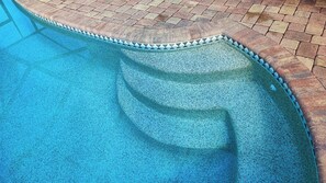 Piscina externa, piscina aquecida