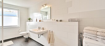 Modern apartments in a historic setting near the old town and the harbor