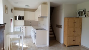 Fridge, microwave, oven, stovetop - La maison de Demeter, 10 min from Eugénie les Bains, quiet of the Landes Intérieures (Geaune)