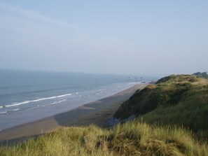 Beach nearby - Small house, 300 m from the beach, sleeps 7, swimming pool in the residence (Saint-Michel-Chef-Chef)