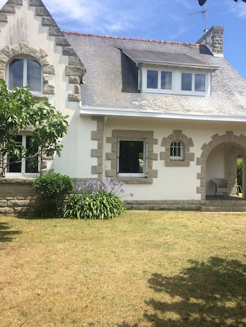 le jardin de devant