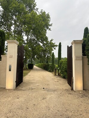Enceinte de l’hébergement
