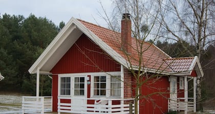 Cozy Ruotsissa talo järven rannalla