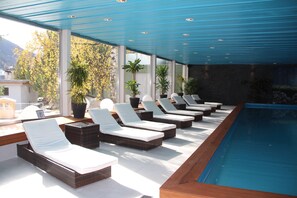 A heated pool - Comfortable apartment in the center of Davos (Davos)