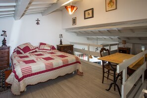 1 bedroom, iron/ironing board, wheelchair access