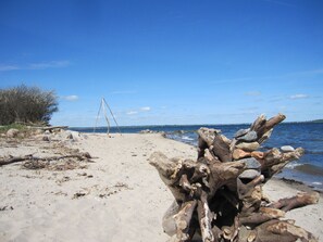 Plage à proximité, chaise longue