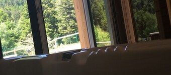 CHALET 2013 HT ALUE WiFi SPA SAUNA (VIRTUAALIESITTELY alla DESSOUShttp: // www