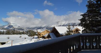 Chalet haut-de-gamme Ă 5 minutes du village et des pistes