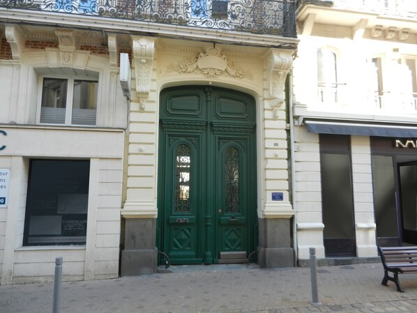 DĂ©tail de lâextĂ©rieur