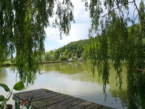 Small corner for sinners and hikers, calm relaxation in the country.