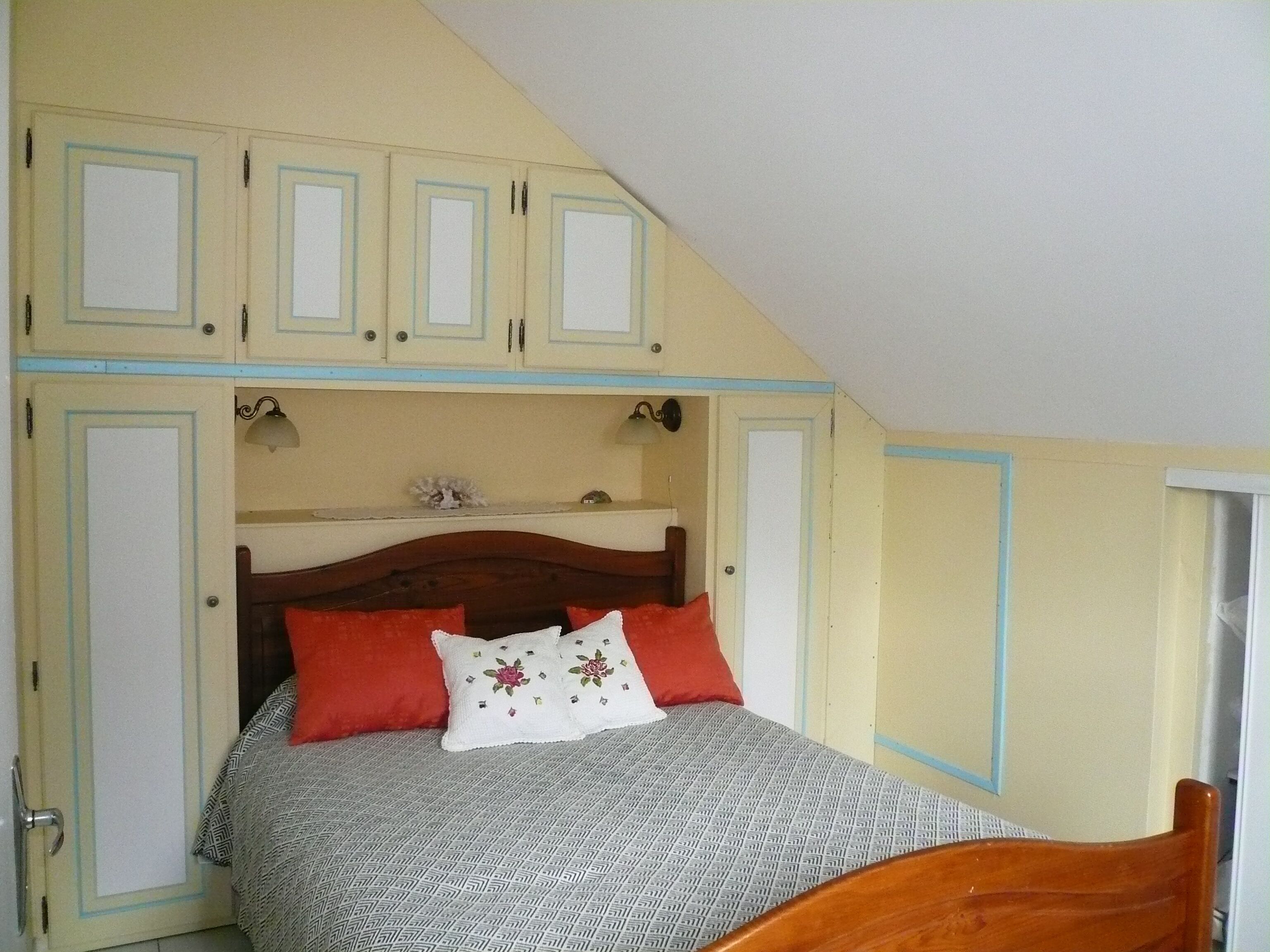 2 chambres, fer et planche à repasser, Wi-Fi gratuit, draps fournis