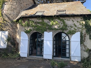 Exterior detail