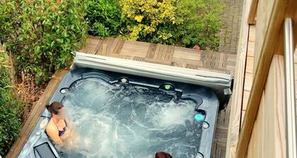 Appartement F3 90m2 STRASBOURG . Climatisé, Jacuzzi, Parking