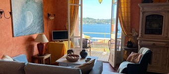 HOUSE LES LAVANDIERES