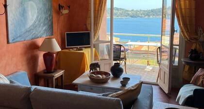 APPARTEMENT LUMINEUX  LES  LAVANDIERES- Vue d'exception sur la Rade