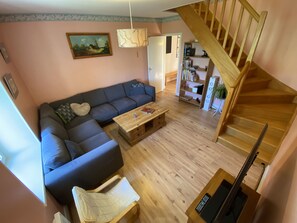 Familien-Ferienhaus, eigenes Bad, Parkblick (Meuble Tourisme***) | Lounge