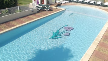 Piscine extérieure, piscine chauffée