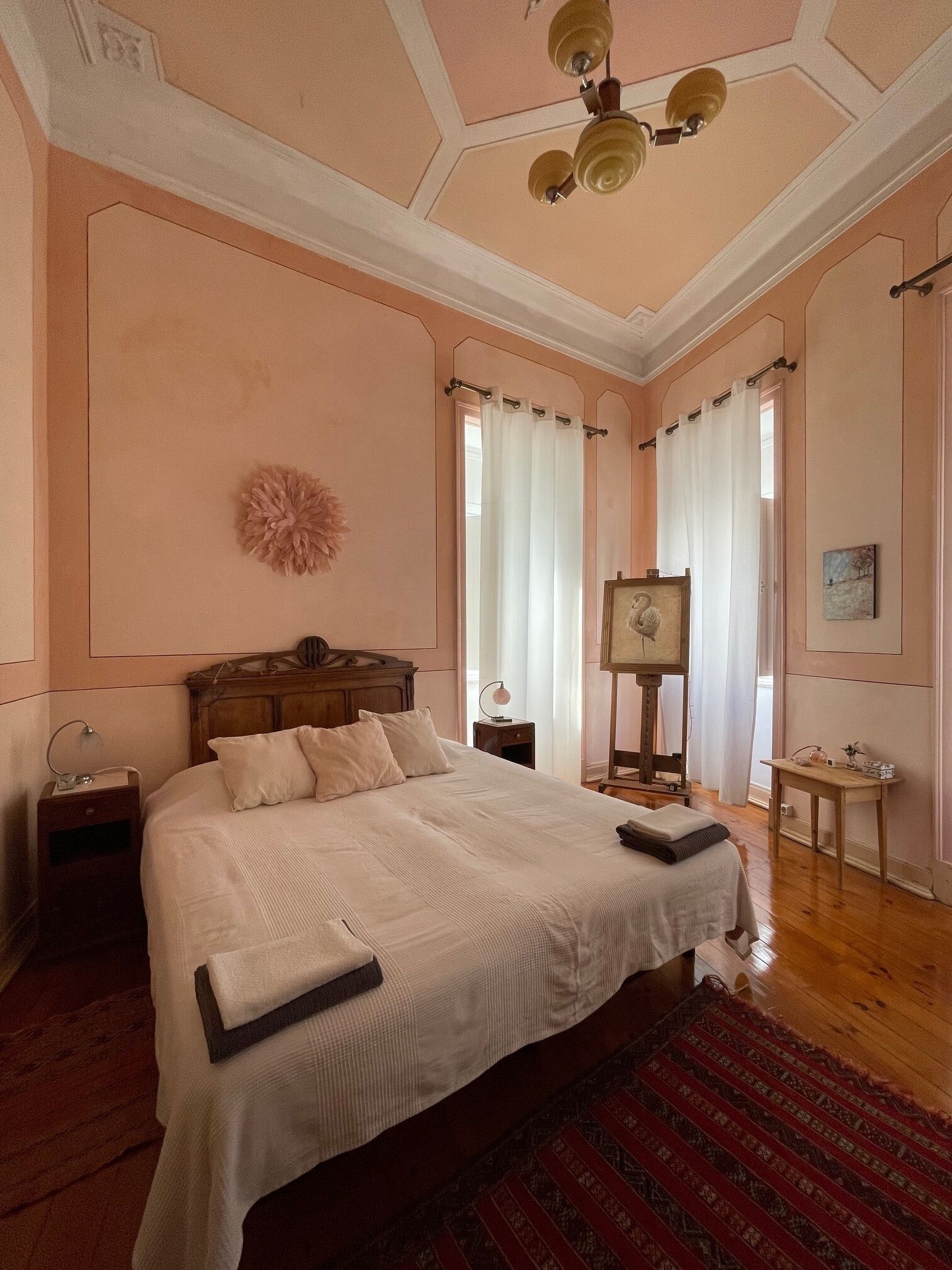 3 bedrooms, iron/ironing board, free WiFi, bed sheets