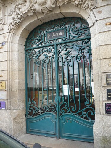 Charmantes Apartmenthaus 19. im historischen Stadtzentrum. 
